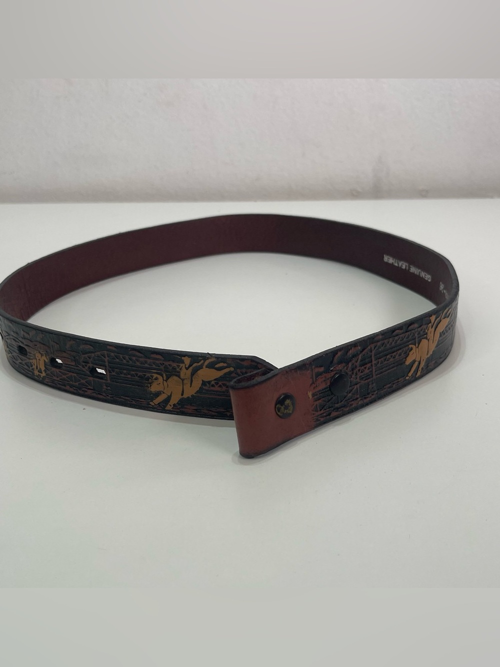 Nocona Embossed Leather Brown Belt Youth 26 Rodeo Cowboy Country Bull Western